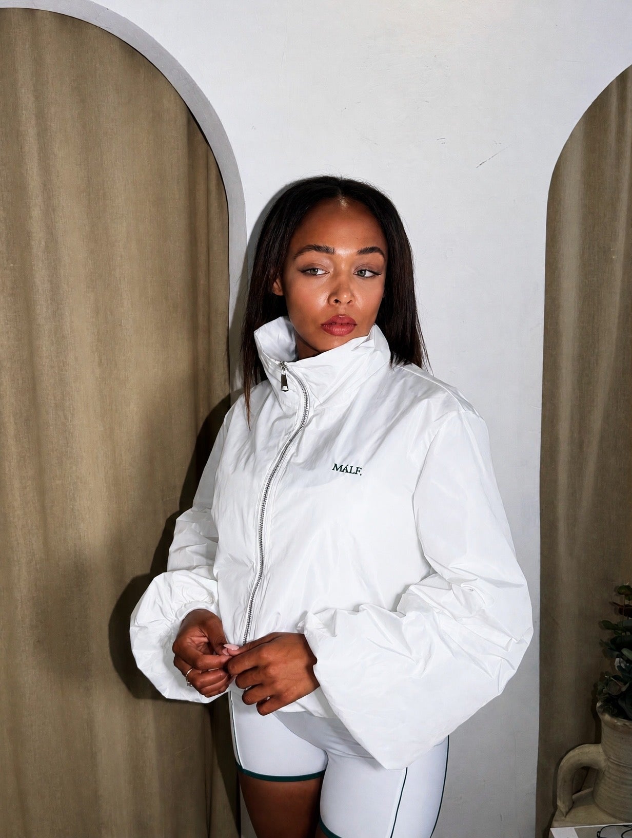 MÁLF Essential Zip Jacket - White
